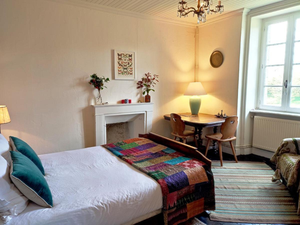 La Tisserande : Maison D'Hotes Creative & Ecologique Saint-Thégonnec Kültér fotó
