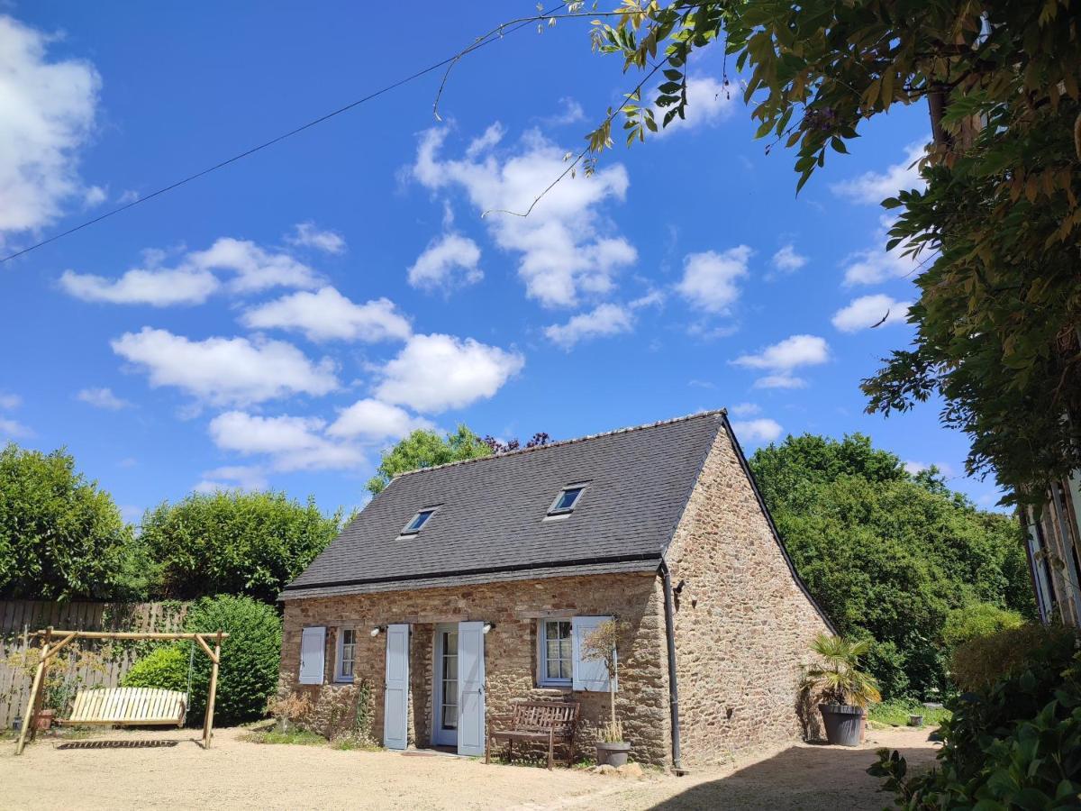 La Tisserande : Maison D'Hotes Creative & Ecologique Saint-Thégonnec Kültér fotó